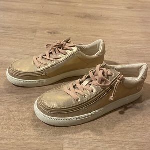 Billy Glossy Pink Low Rise Sneakers